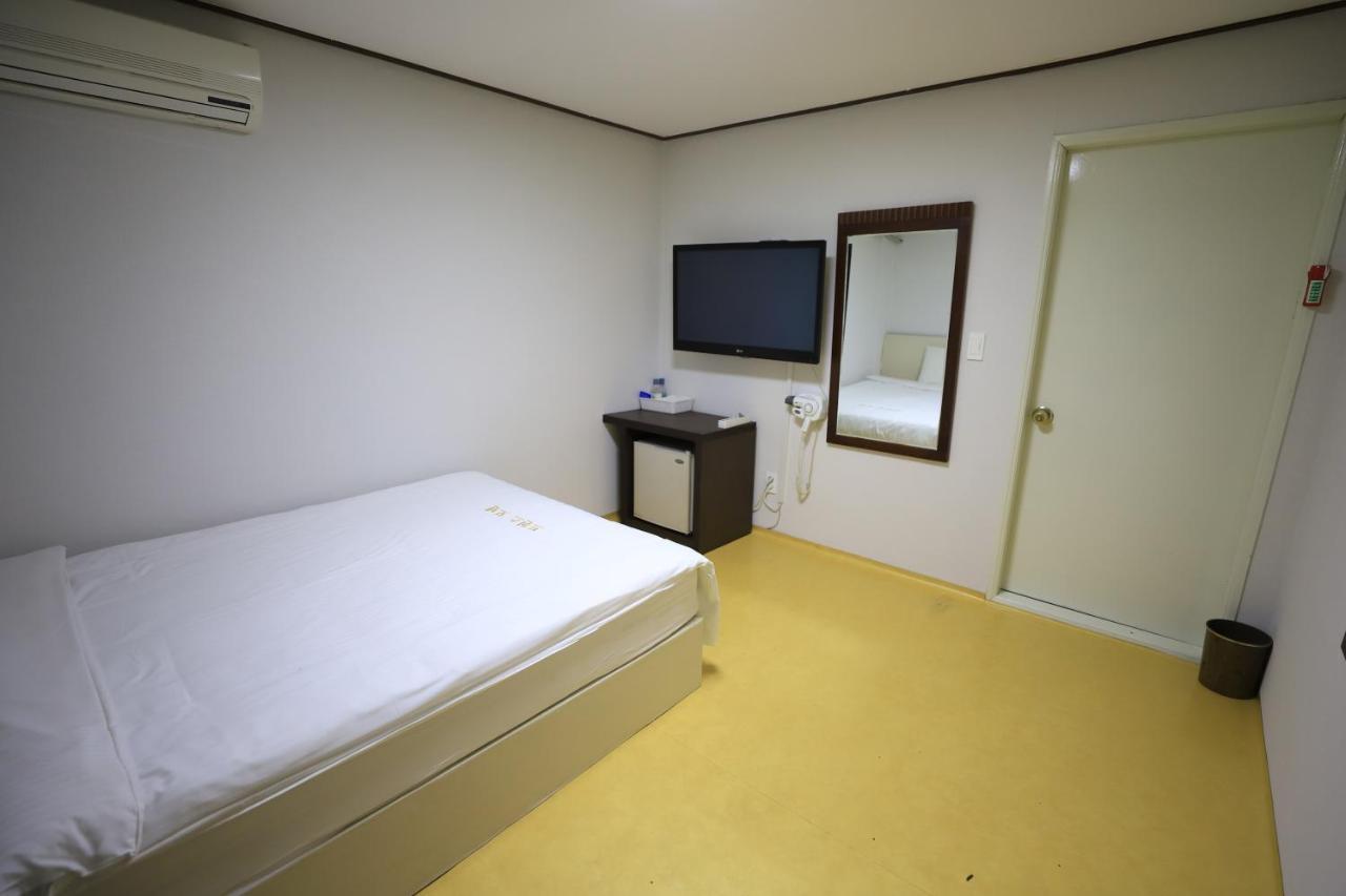 Twins Hotel Τζέτζου Εξωτερικό φωτογραφία